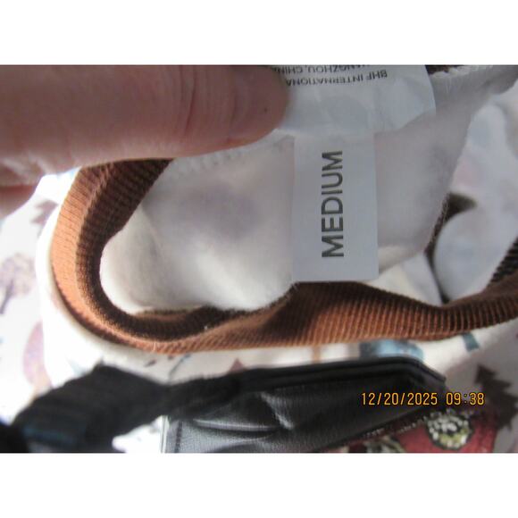 Koolaburra Dog Shirt - Tree theme, size medium new/tags - Picture 6 of 7